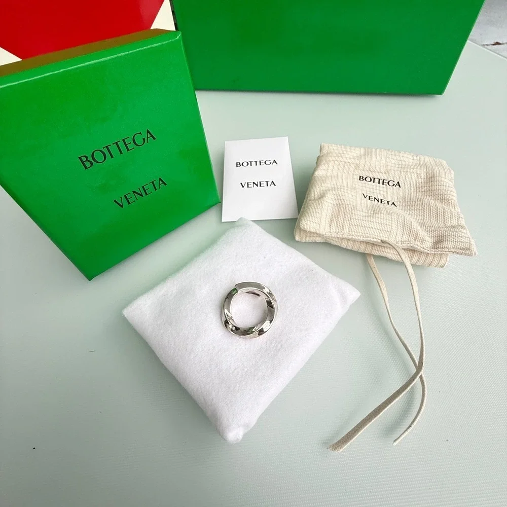 Bottega Veneta Mens AG925 Sterling Silver Twisted Wrap‎ Ring Size 17 Italy